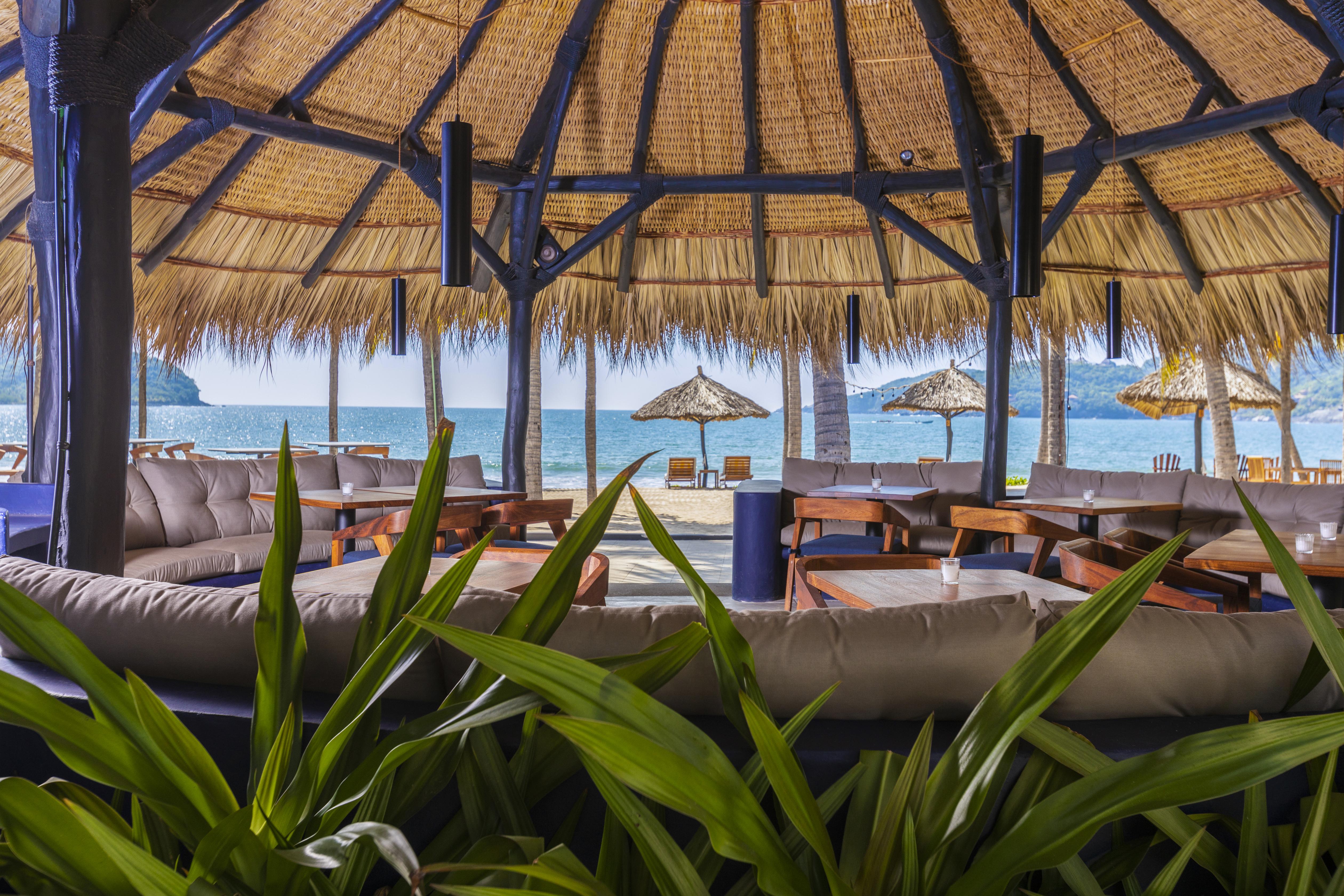 Thompson Zihuatanejo, A Beach Resort, By Hyatt Exterior photo